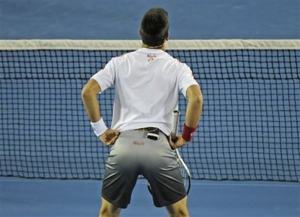 andy murray bulge. Novak Djokovic Andy Murray