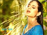 Amisha Patel wet and sexy photos bath scene