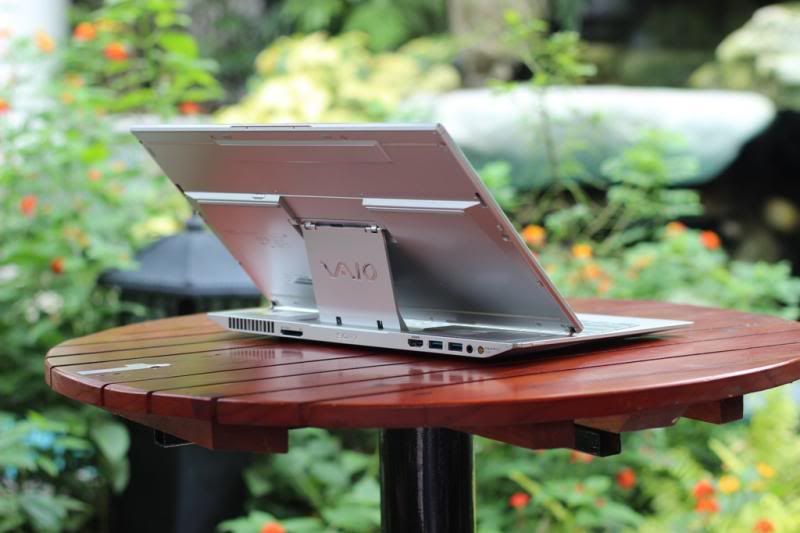 Sony Vaio SVD13 i5/ Ram 4G/ SSD 128G/ TouchScreen/ Full HD - 3