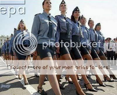 http://i686.photobucket.com/albums/vv228/irawanjuna/beautiful-army-girls-20.jpg